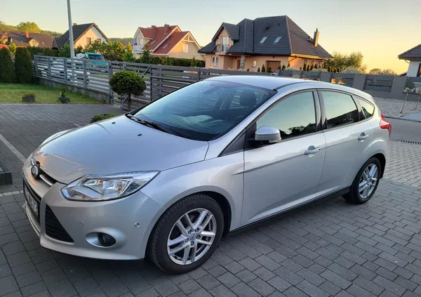 ford pomorskie Ford Focus cena 22800 przebieg: 260640, rok produkcji 2013 z Lębork